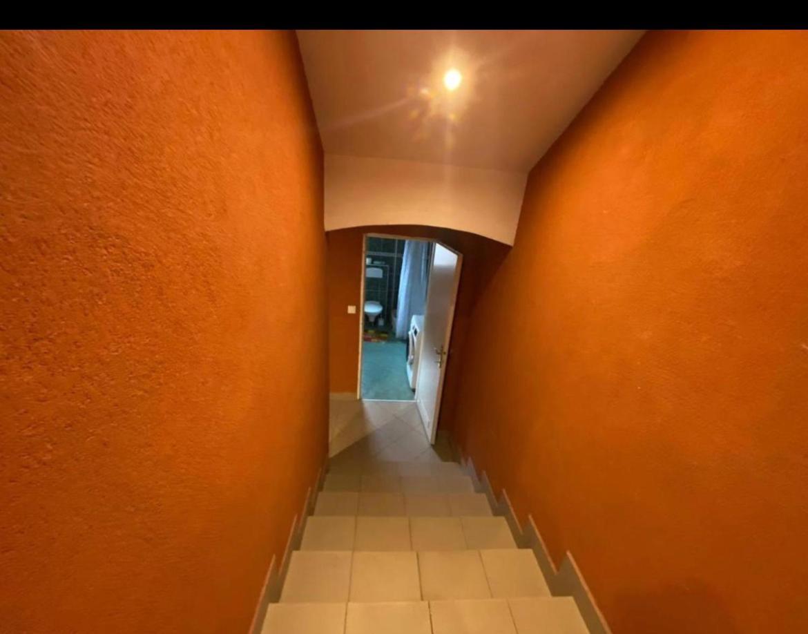 Ruzovaubytovani Ústí nad Labem エクステリア 写真
